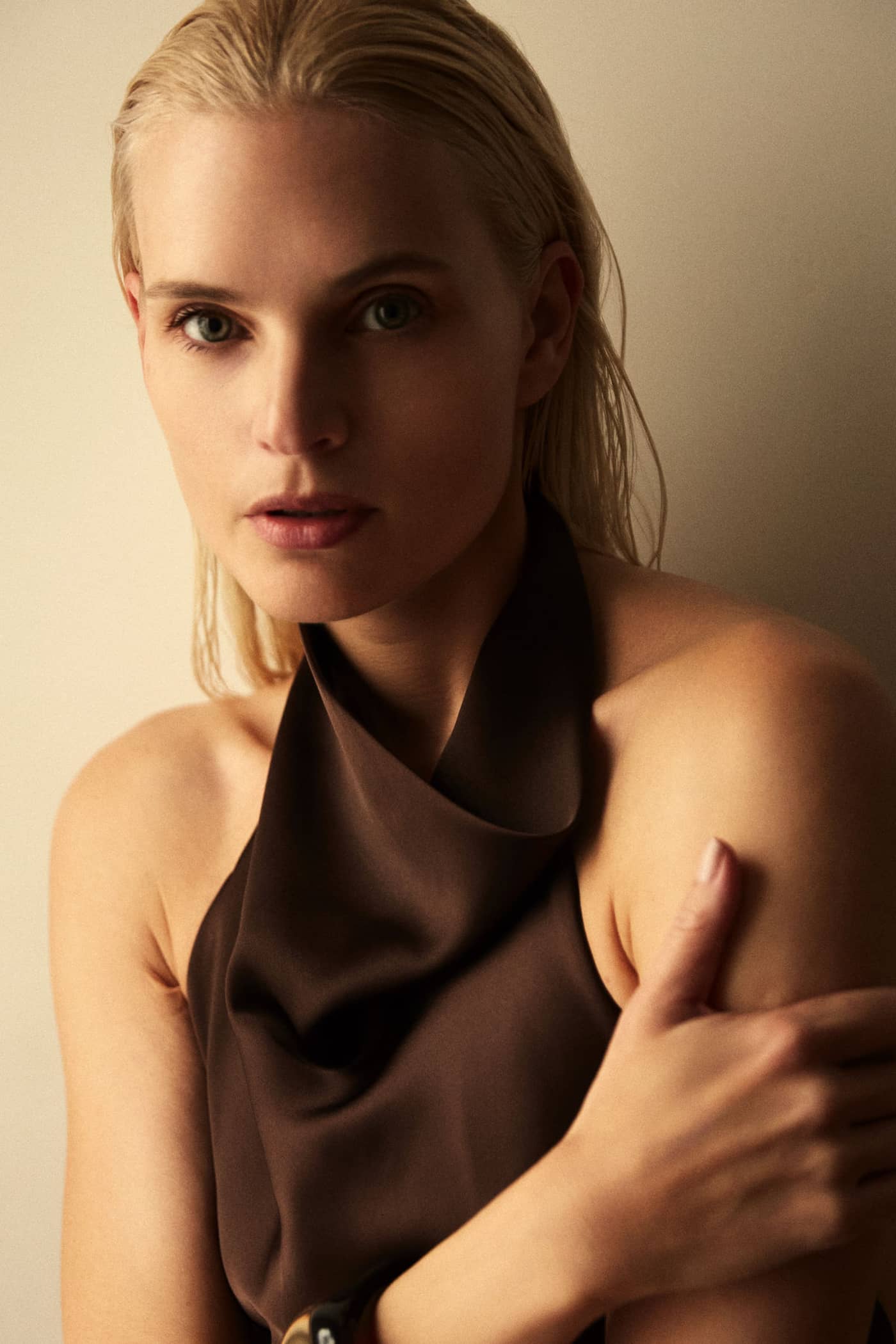 IVANA MOMIROV - Crystal Model Management