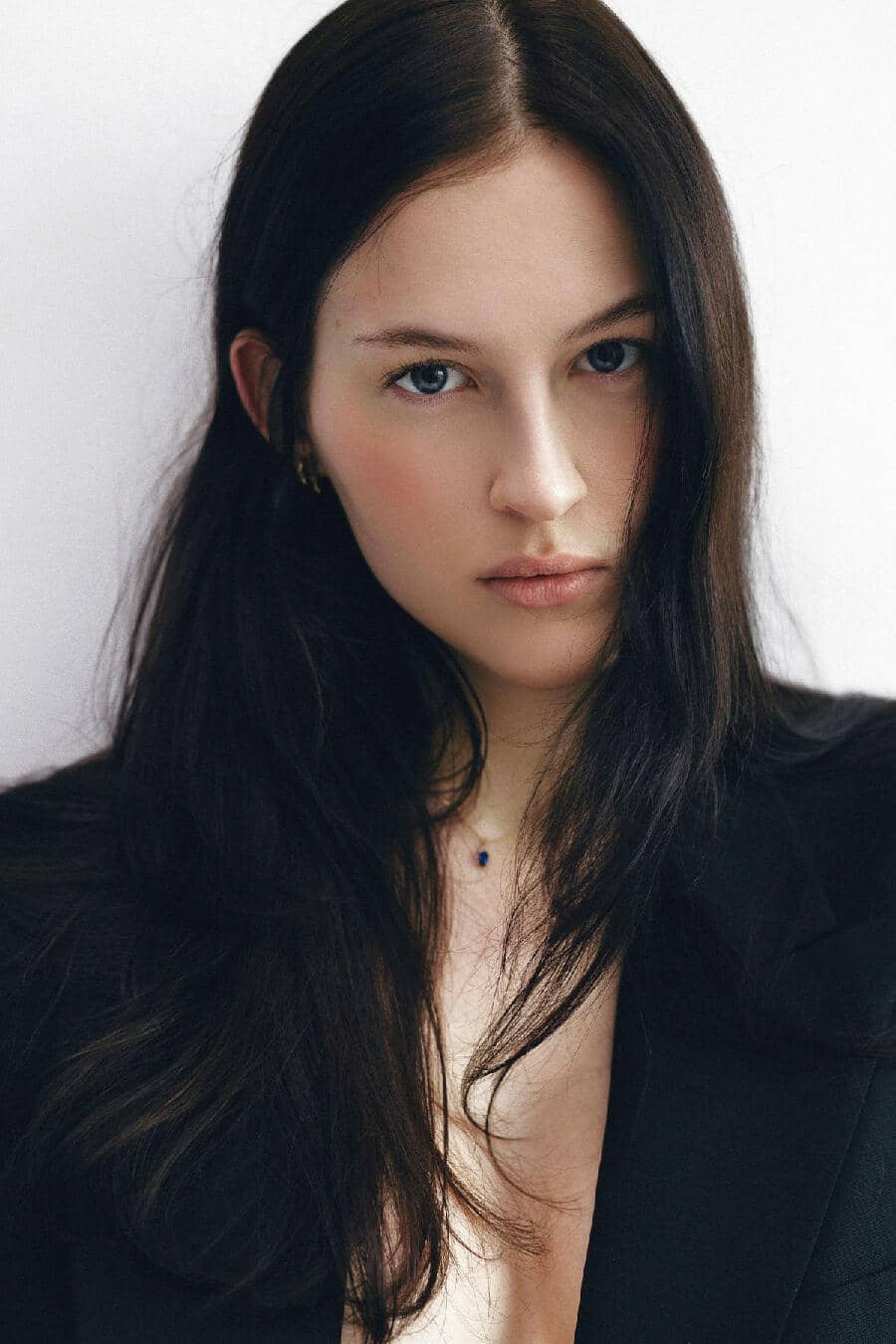 ADA LENARCZYK - Crystal Model Management