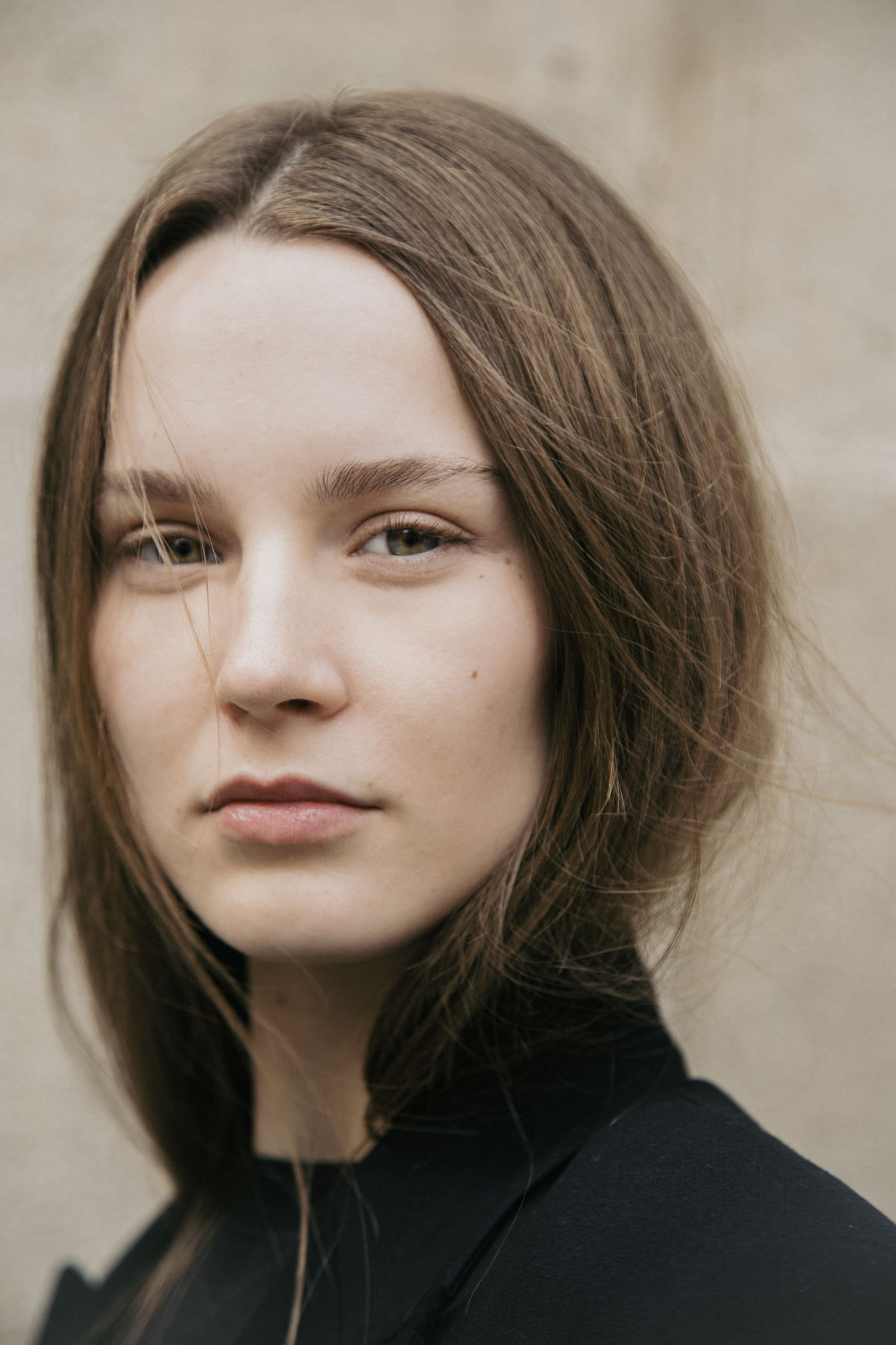 LUCIA ESTRADA - Crystal Model Management
