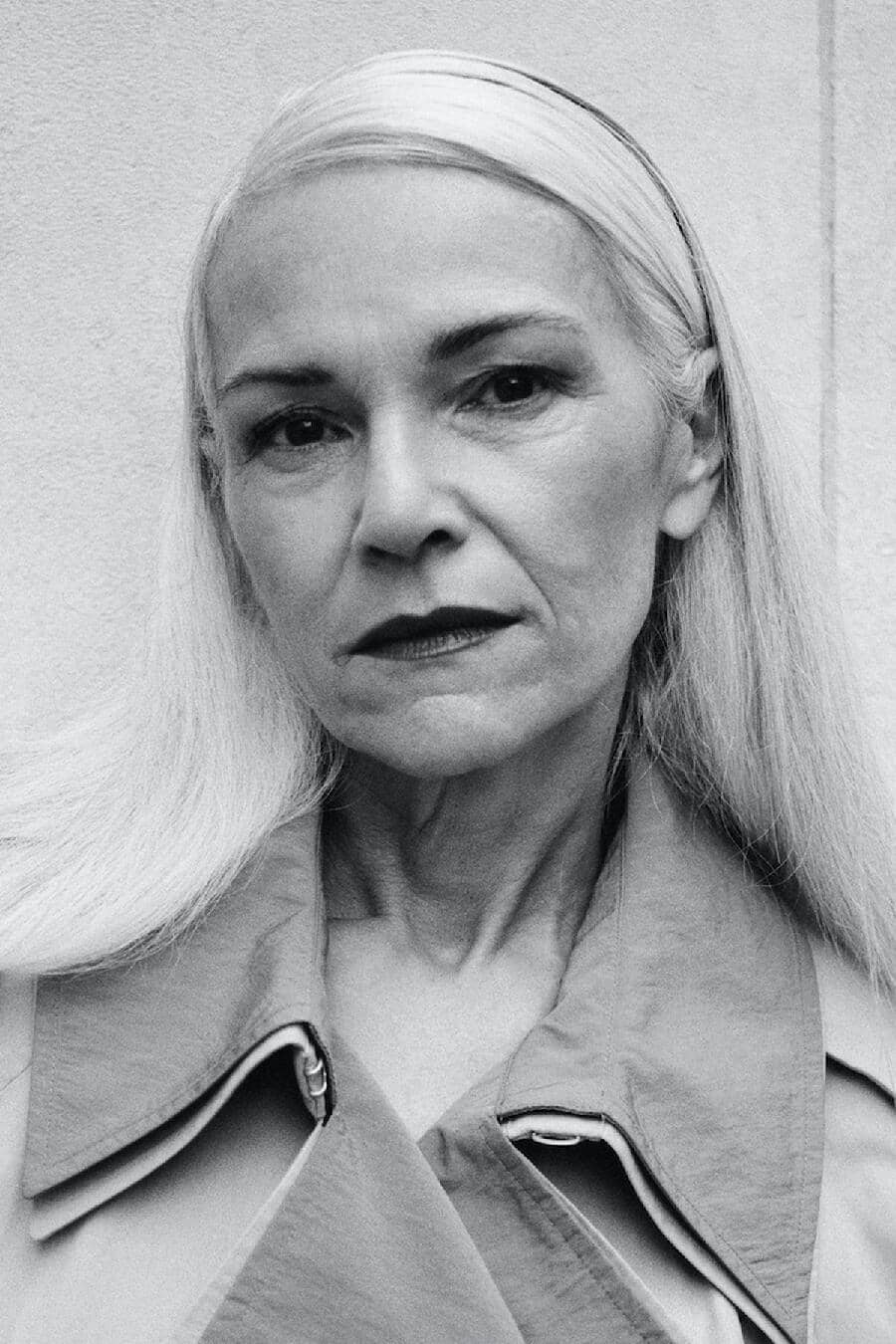 KERSTIN SCHAUBHUT - Crystal Model Management