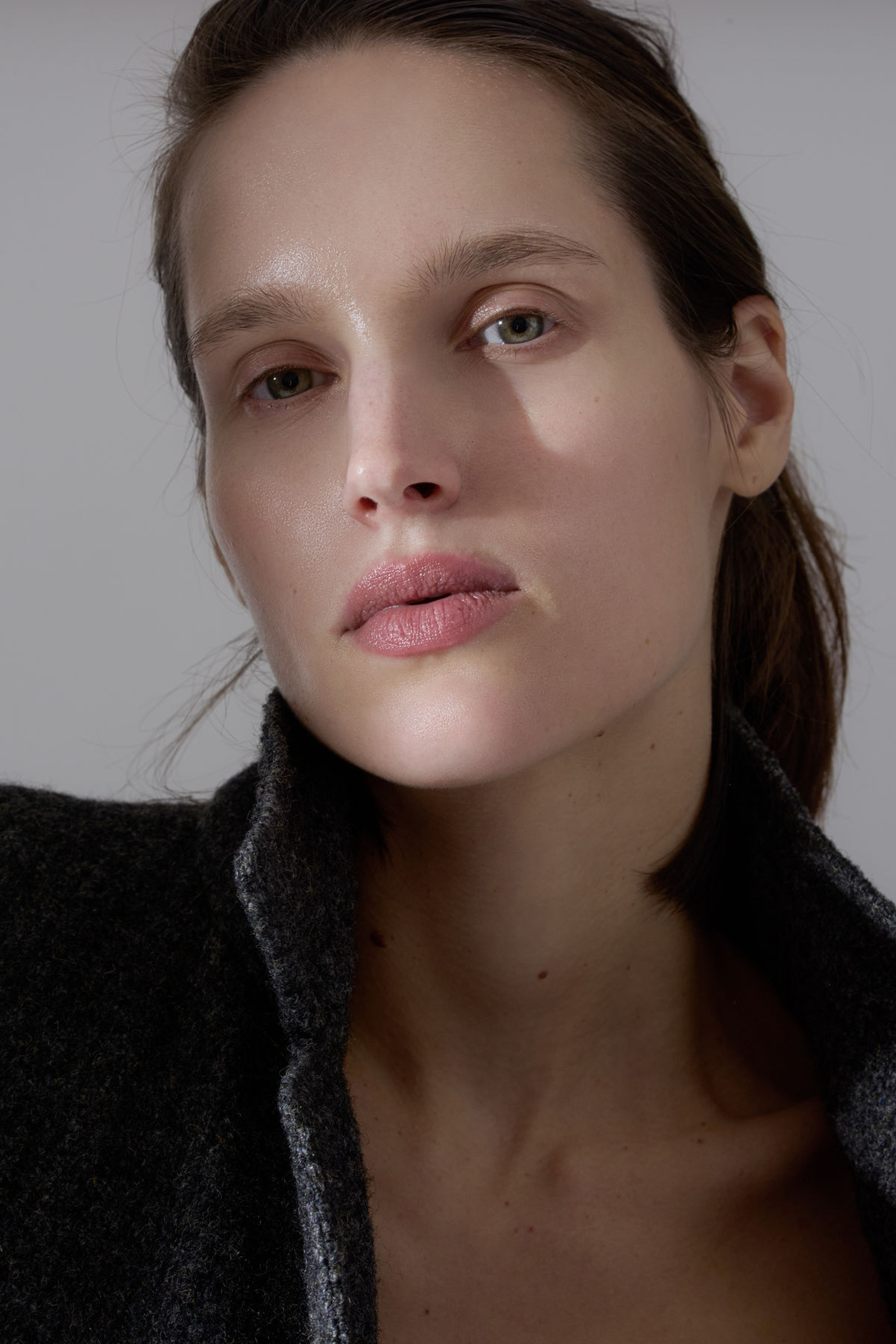 ANASTASIIA KUZ - Crystal Model Management