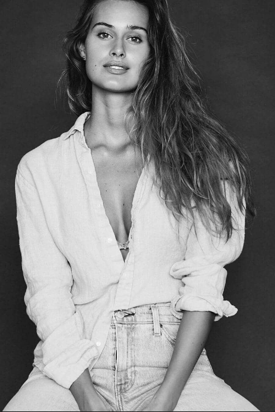 ALEXANDRA PERKARKOVA - Crystal Model Management