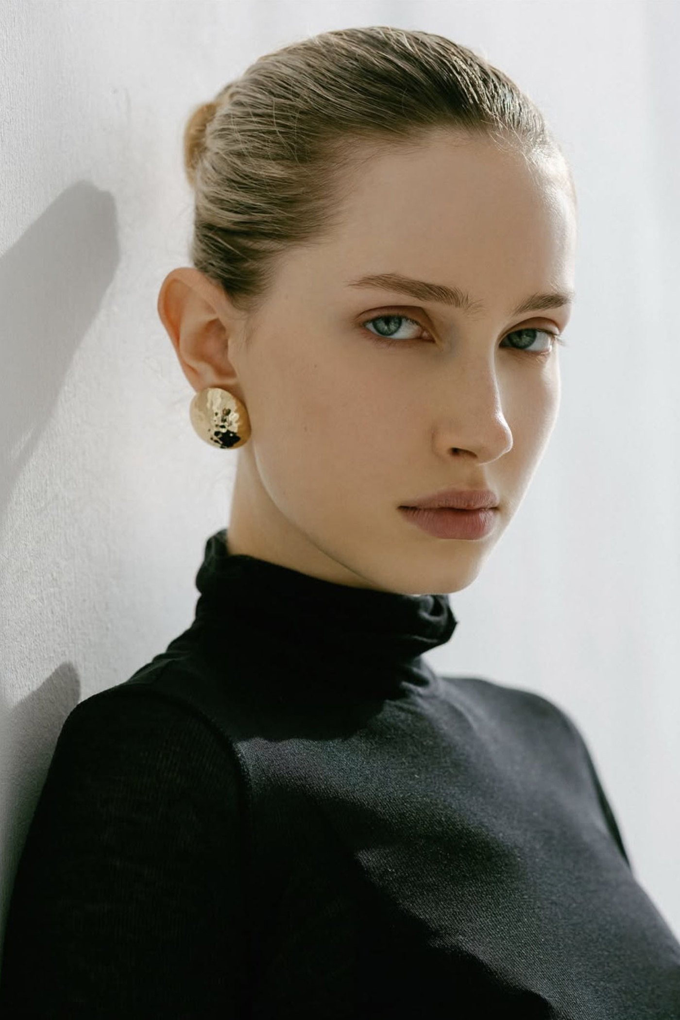 CAROLINE ROGOWSKA - Crystal Model Management