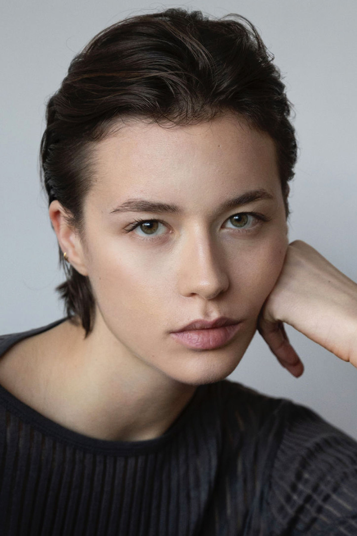 TESS VAN DE BLEEK - Crystal Model Management