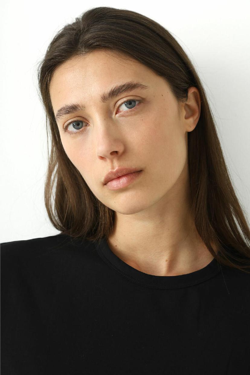 CHELSEY WEIMAR - Crystal Model Management